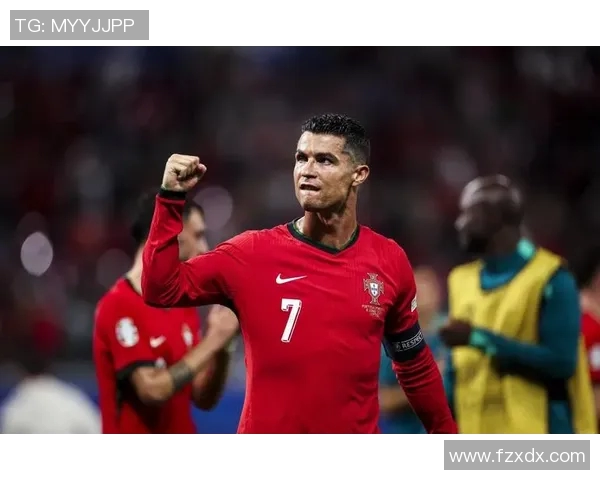 纵览绿茵百年风云汇聚足球历史一百巨星风采 纵览绿茵百年风云汇聚足球历史一百巨星风采